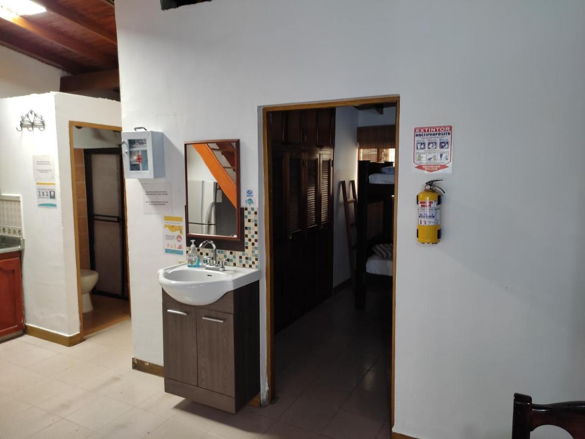 La Casona Hostel Guatape Luaran gambar